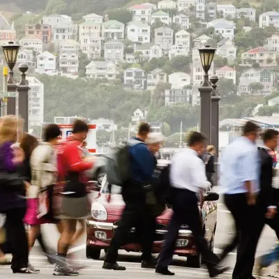 Record 41,000 New Zealanders Move to Australia in 2025, Drawn by Stronger Jobs Market