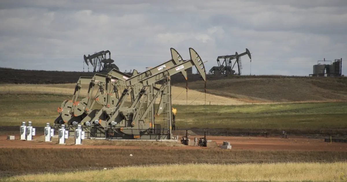US Crude, Gasoline Inventories Sink Again, But Prices Stay Flat