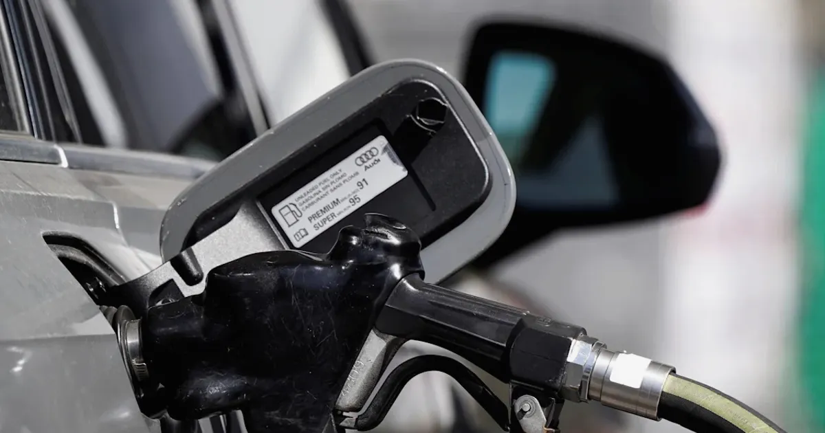 US gas prices at 4-year high ahead of July 4th holiday weekend