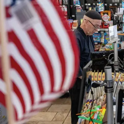 US Small-Business Optimism Drops to Lowest Since October 2024
