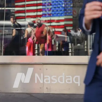 Tech Equity Sales Raise AI Debt-Binge Concerns