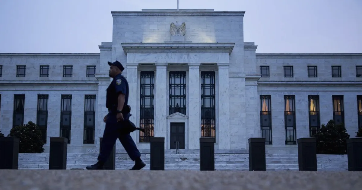 Goldman, BofA Delay Fed Cut Calls After Strong Jobs Data