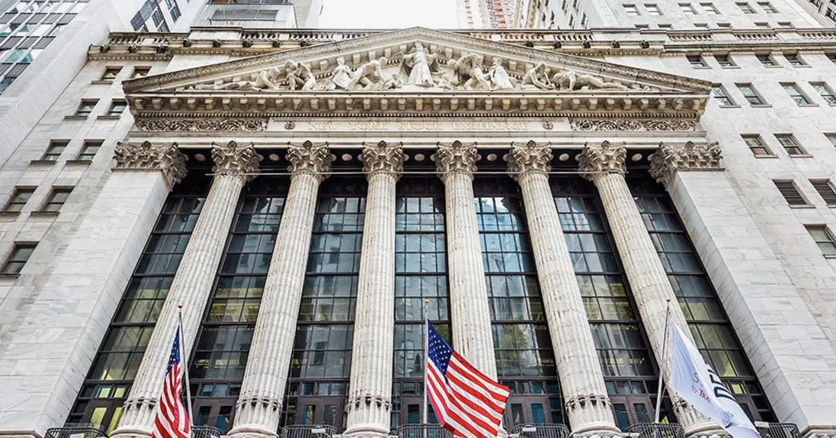 Dow Rises Ahead of Fed Meeting as SpaceX Rally Continues