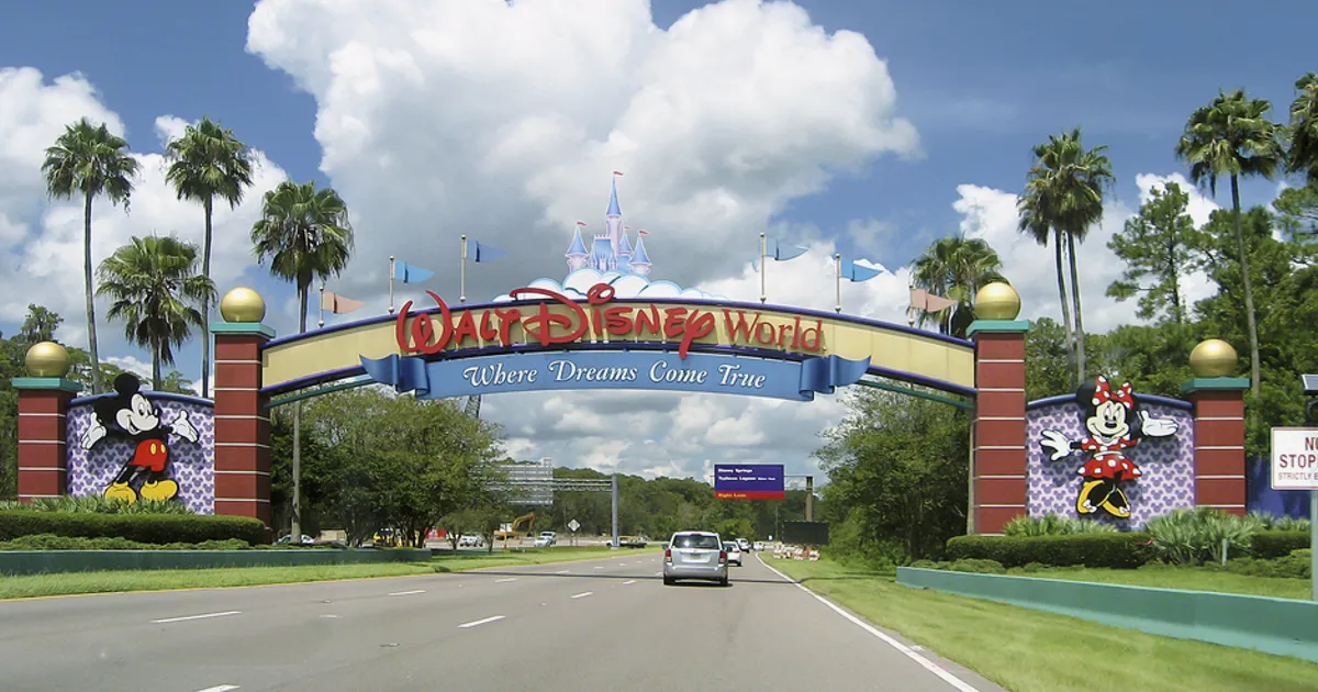 Rosenblatt eleva preço-alvo da Disney para US$ 126 com forte slate de filmes