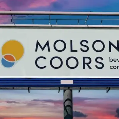 Giá mục tiêu cổ phiếu Molson Coors: Dự báo của Phố Wall