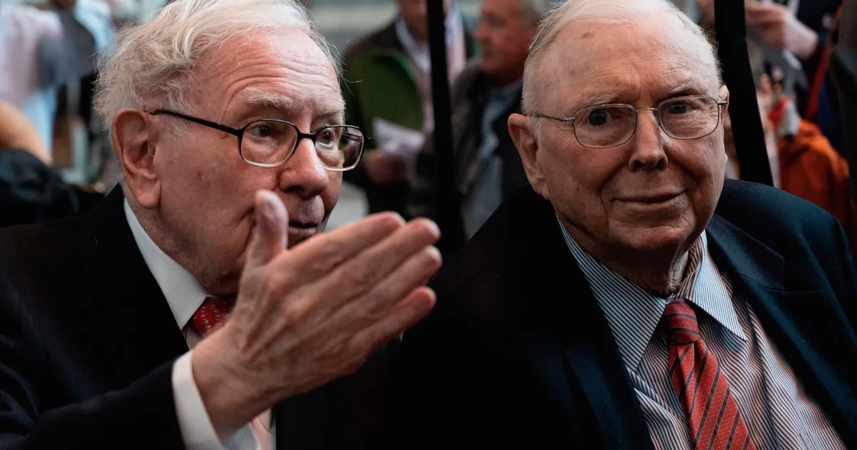 Charlie Munger: Finfluencers mislead you on purpose — build wealth this way