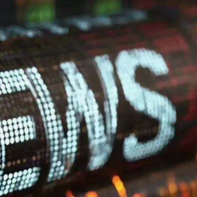 Crecimiento del empleo en EE.UU. sorprende al alza, Nasdaq extiende rally