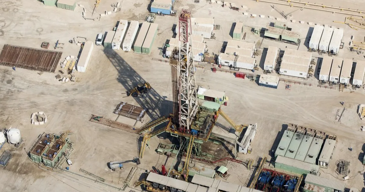 Arábia Saudita informa à Opep que produção de petróleo caiu ao menor nível desde 1990