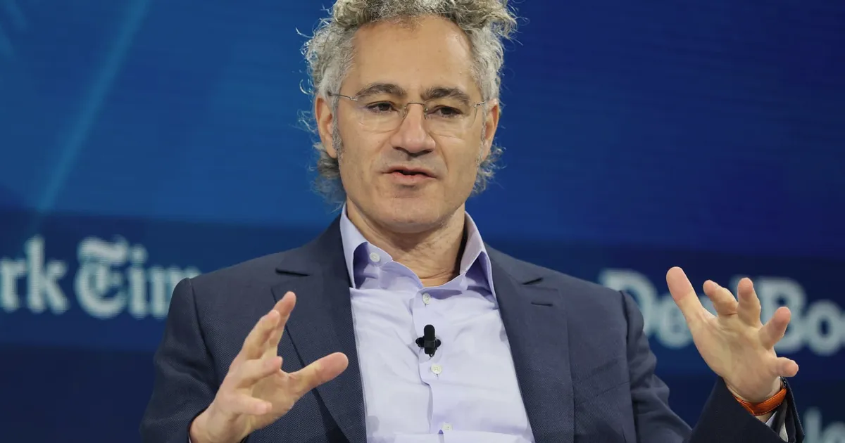 Palantir shares dip this year; D.A. Davidson says buy the weakness
