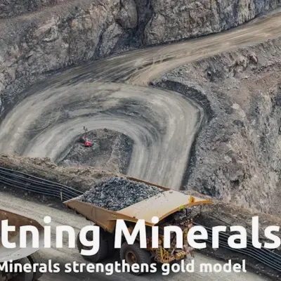 Lightning Minerals confirma oro en riolita en proyecto Mt Turner