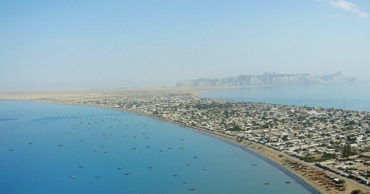La crisis de transporte marítimo en el Golfo impulsa nuevos corredores euroasiáticos