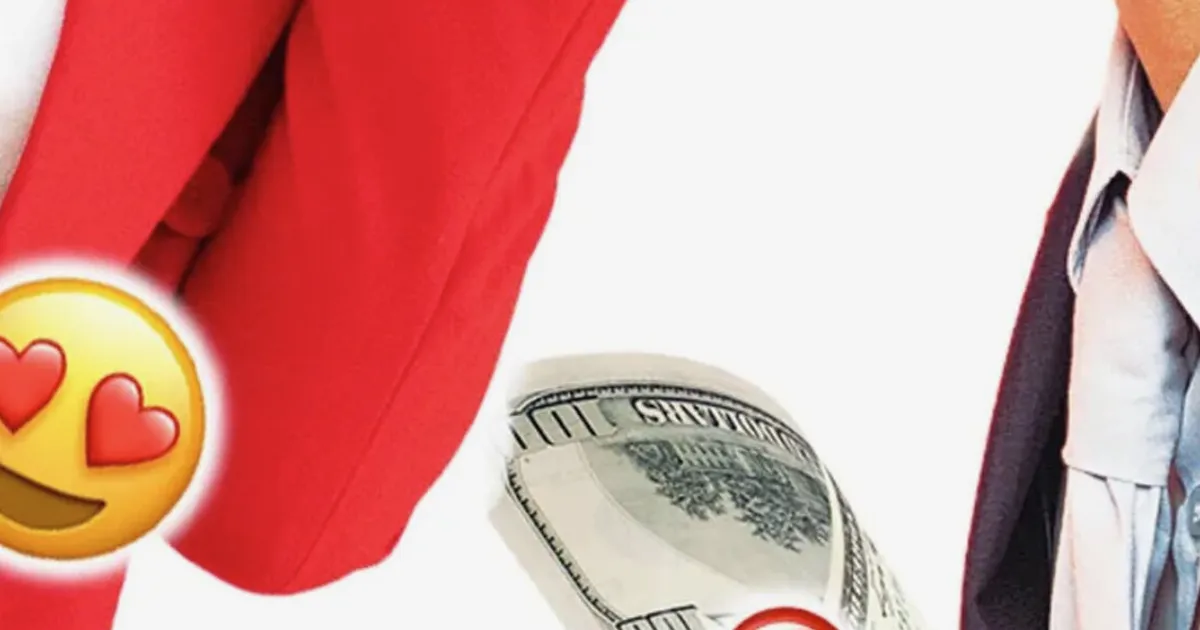 Wall Street Women Quit Jobs for Lucrative Online Fame