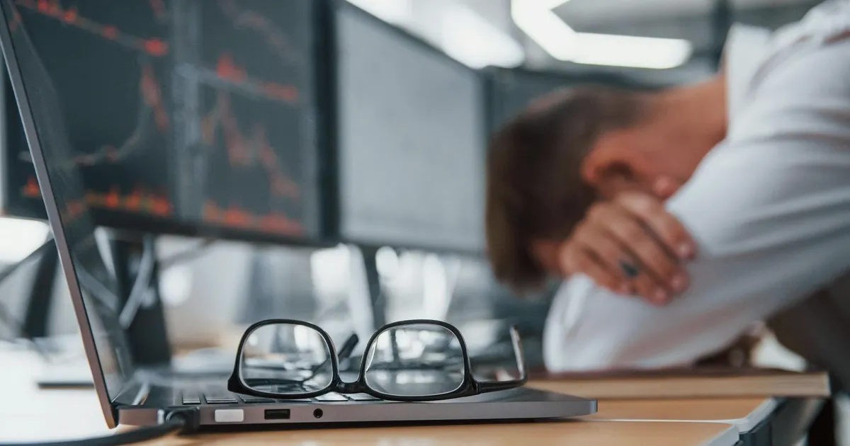 Zcash, Hyperliquid tokens lead losses as traders bet against a bitcoin bounce