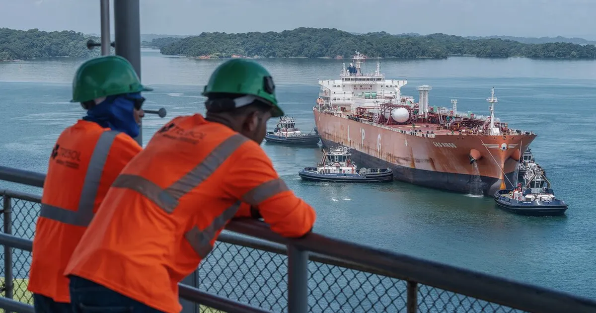 Les revenus du canal de Panama augmentent grâce aux détournements de navires liés au conflit iranien