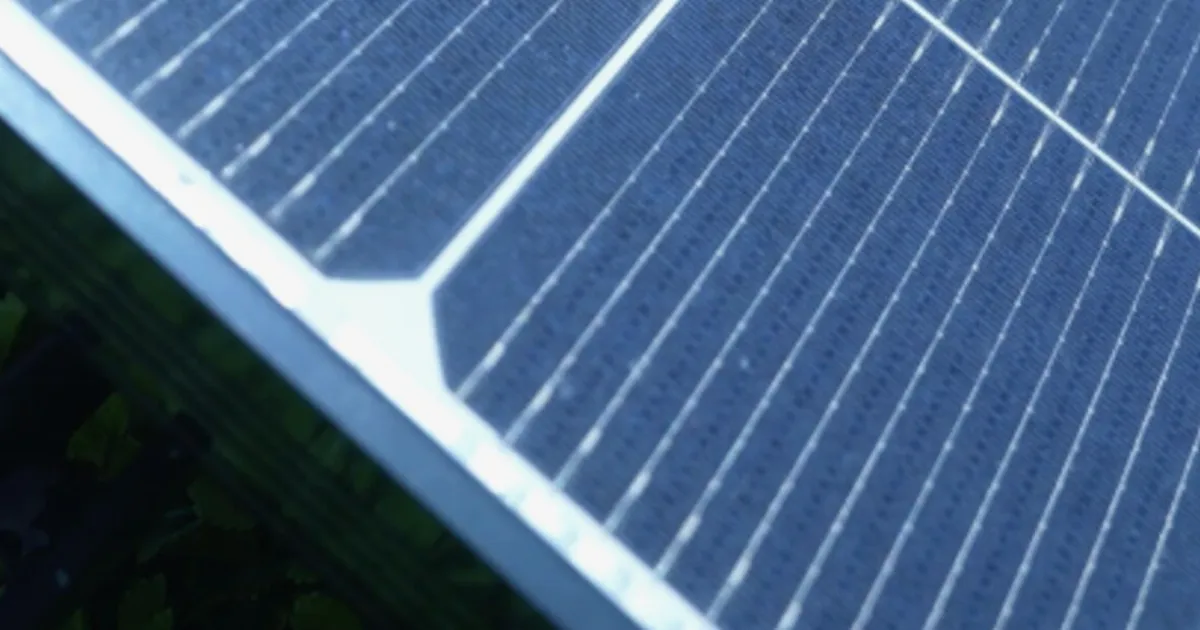 Pourquoi l'énergie solaire doit rester sur Terre, pas en orbite