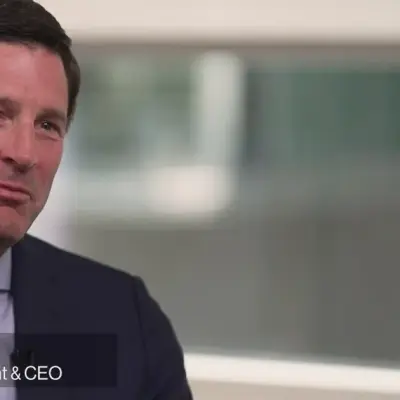 Schwab CEO Explains Low-Fee Strategy and Client-First Philosophy