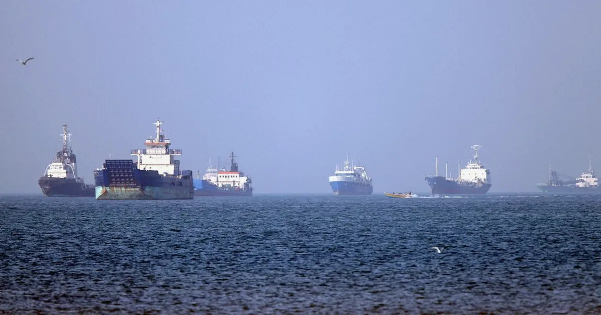 Qatar envía primer cargamento de LNG a través del Estrecho de Ormuz desde el inicio de la guerra en Irán